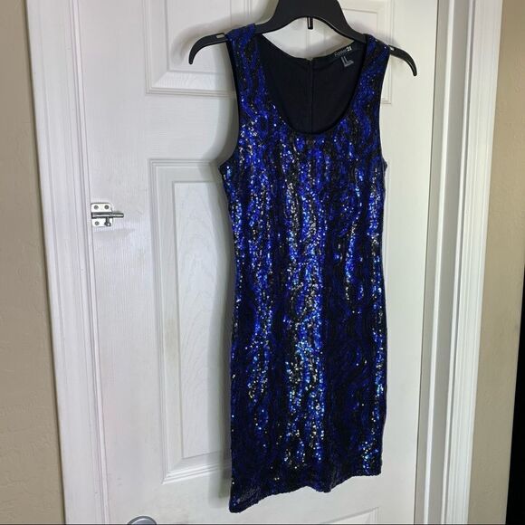 Forever 21 Blue and Black Sequin Sparkle Dress Size Medium - Picture 2 of 9